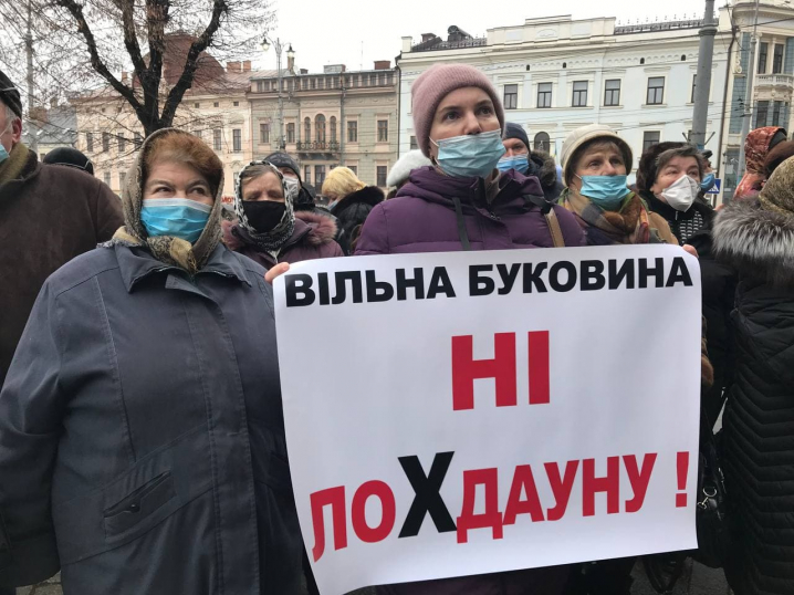 Протести під міськрадою: ні мер, ні заступники Клічука не здогадалися самі вийти до людей