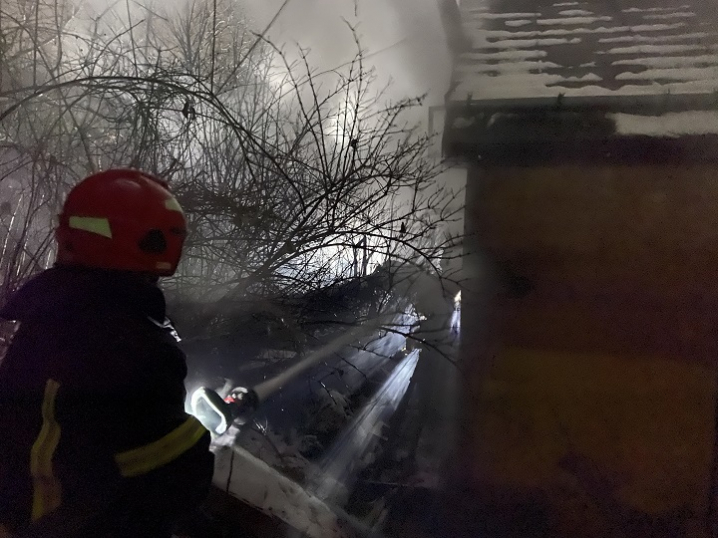 На Герцаївщині дитина отруїлася чадним газом