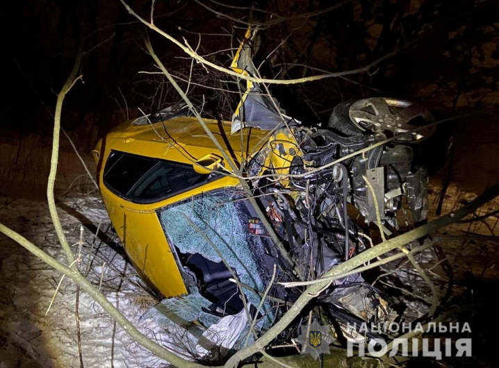 На Буковині за минулі вихідні сталося 3 аварії: травмувались 5 людей