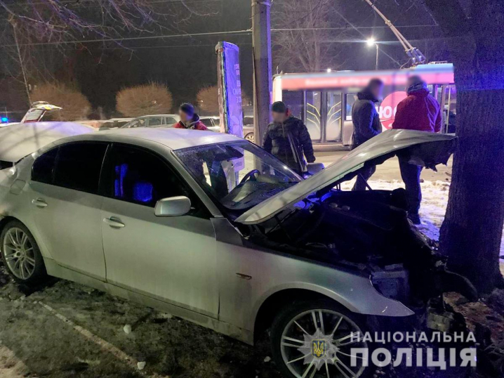 На Буковині за минулі вихідні сталося 3 аварії: травмувались 5 людей