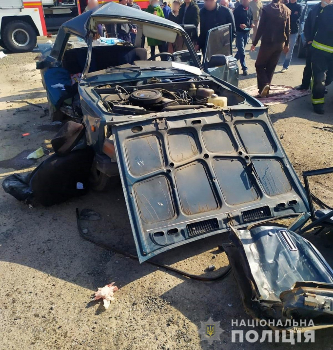 У ДТП в Дубівцях зіткнулися чотири автівки: у поліції розповіли подробиці