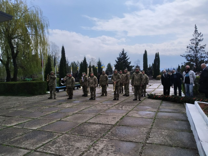 Буковина вшановує пам'ять жертв Чорнобильської  катастрофи