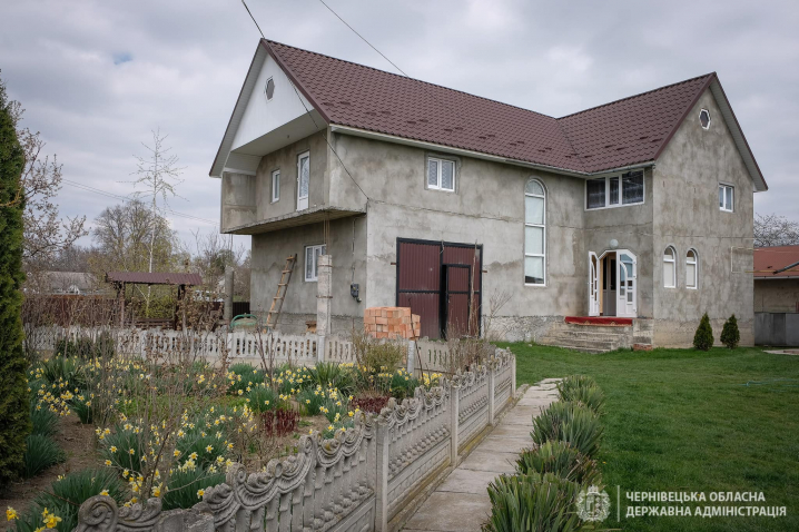 Великдень у своєму домі: 18-річний буковинець отримав гроші на придбання оселі від держави Великдень у своєму домі: 18-річний буковинець отримав гроші на придбання оселі від держави