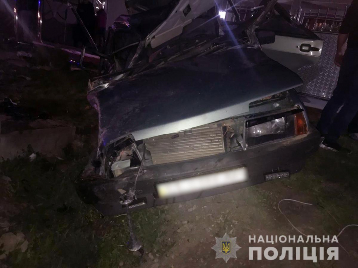 Смертельне ДТП на Буковині: 21-річний водій загинув на місці