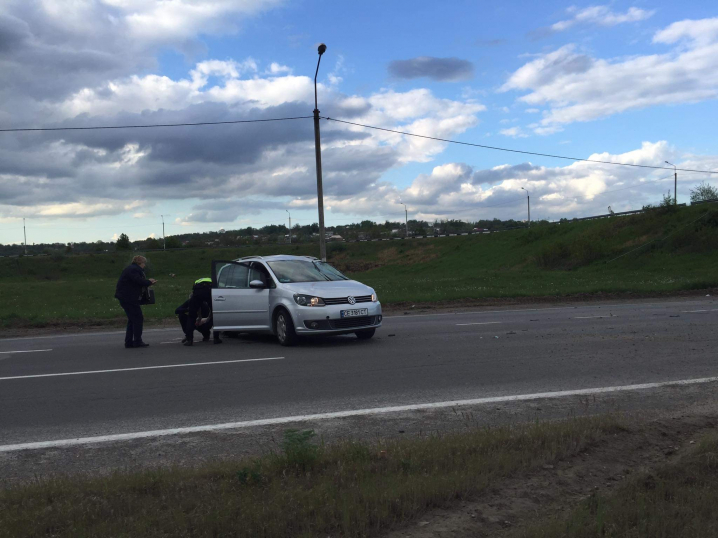 На Буковині сталася жахлива ДТП:що відомо про травмованих та загиблих 