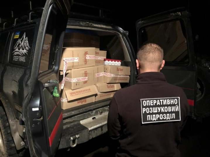 Буковинські прикордонники виявили контрафактних цигарок на 1,2 мільйони гривень