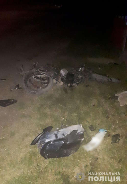 Смертельна ДТП на Буковині: легковик, обганяючи трактор, в’їхав у мотоцикліста