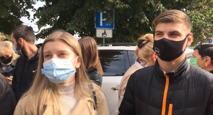 Міська влада змусила прийти до ратуші студентів: Клічук ховається за спинами дітей?