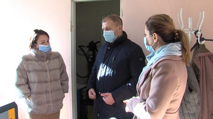 У Чернівцях «ковідна» лікарня залишається без кисню і без тепла У Чернівцях «ковідна» лікарня залишається без кисню і без тепла