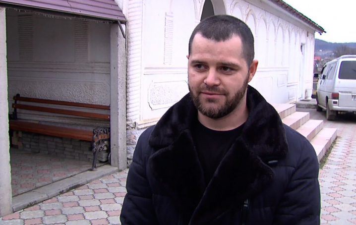 У Чорнівці обирали кандидатуру старости, однак Роман Клічук побоявся приїхати до людей
