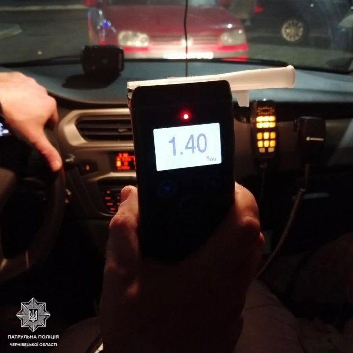 За вихідні на Буковині патрульні спіймали 25 п‘яних водіїв