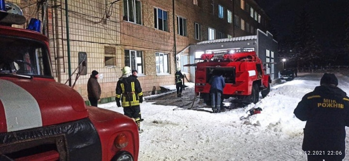 Унаслідок пожежі в лікарні на Прикарпатті загинули 4 людини, 3-х госпіталізували