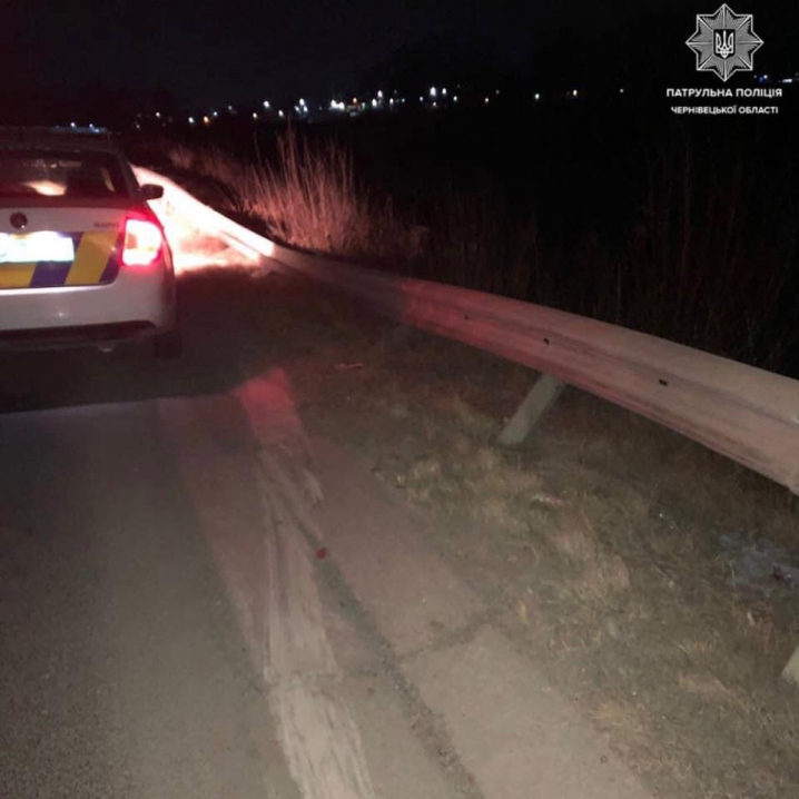 На Буковині спіймали водія на підпитку, який влаштував ДТП та втік На Буковині спіймали водія на підпитку, який влаштував ДТП та втік