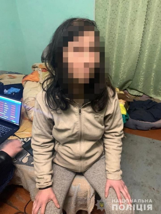 В Івано-Франківську затримали інформатора РФ, яка збирала дані про вильоти літаків