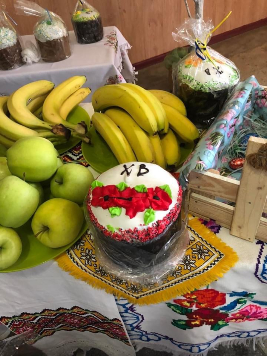 На Буковині діти переселенці взяли участь у майстеркласі з писанкарства 