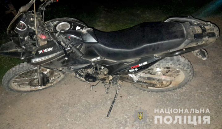 П'яний водій авто не надав перевагу у русі: на Вижниччині у ДТП постраждав мотоцикліст