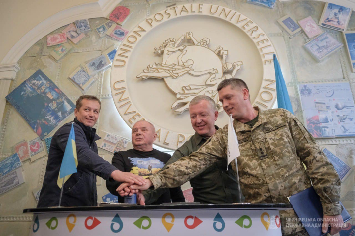 Сергій Осачук взяв участь у погашенні марки «Русскій воєнний корабль… Всьо!»