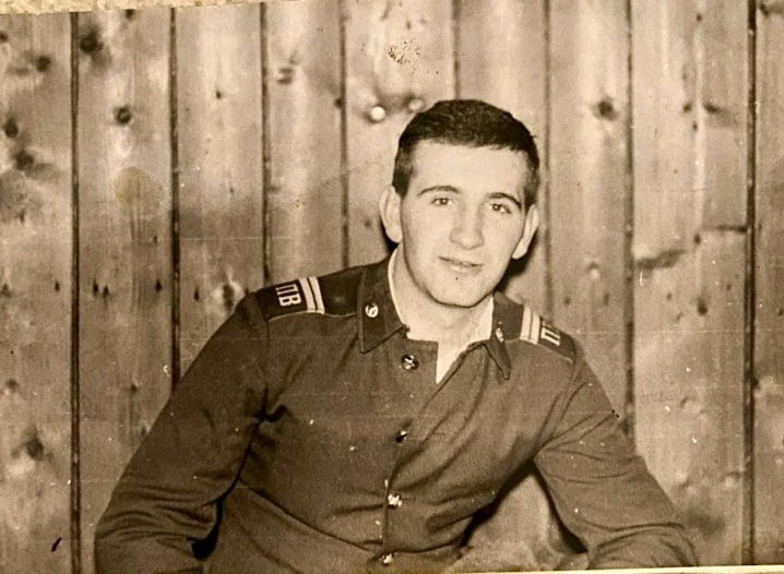 Голова фракції «Команда Михайлішина» через 30 років знову одягнув військову форму