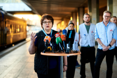 Понад 1000 людей перевезли медичні потяги "Укрзалізниці" за два місяці