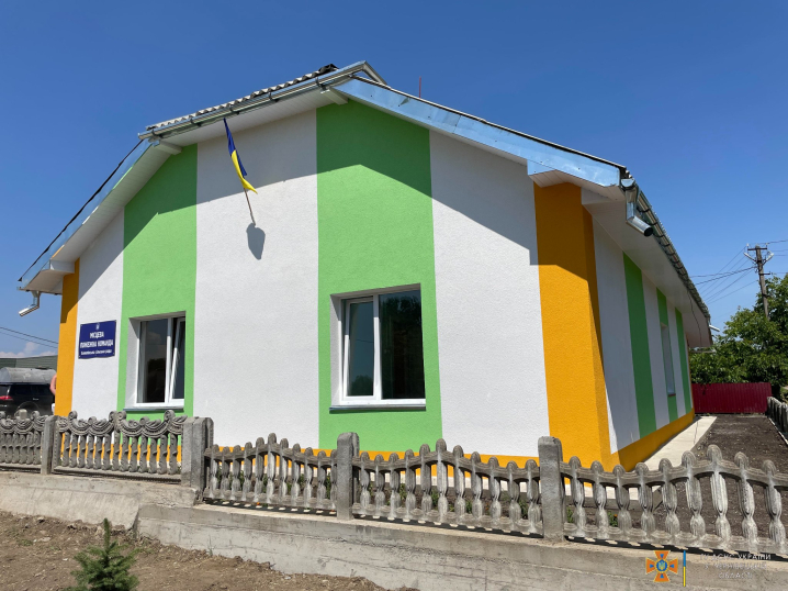 На Вижниччині запрацювали два нових підрозділи вогнеборців На Вижниччині запрацювали два нових підрозділи вогнеборців
