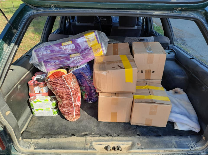 Волонтери Вижниччини відправили продуктові набори переселенцям