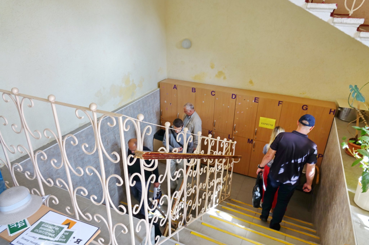 Чи готові до навчального процесу: у Чернівцях обстежать школи на наявність укриттів
