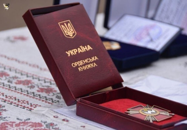 Орден «За мужність»: Зеленський посмертно нагородив двох військових з Буковини