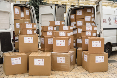 Українська православна церква США передала Україні ліків на 210 млн грн