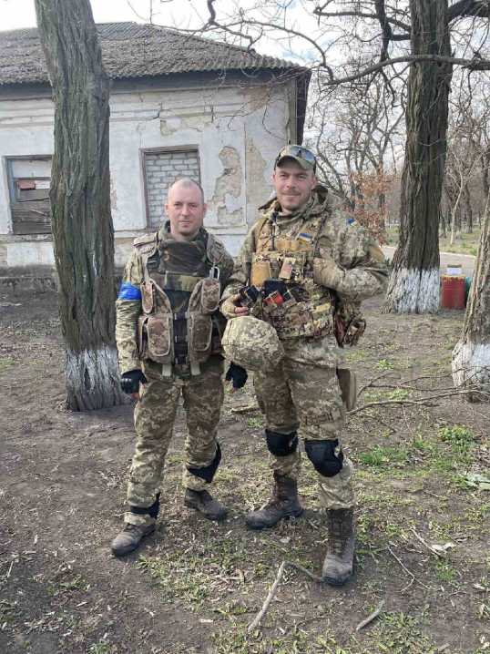 Президент нагородив орденом "За мужність" буковинця Миколу Нижника - історія захисника