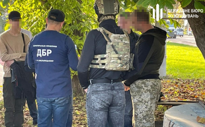У Чернівцях ДБР викрило нарко-лабораторію: постачали амфетамін по всій Україні