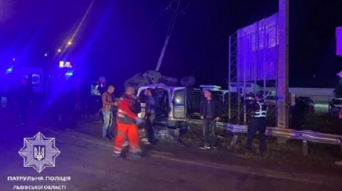 На Львівщині авто зіткнулося з військовою машиною – 4 загиблих, серед яких дитина