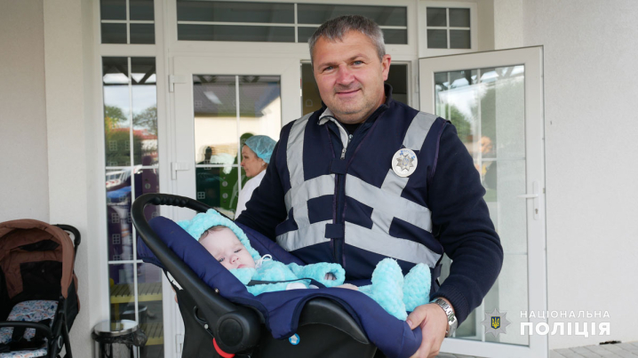 Прибули у безпечне місце: до Чернівців приїхали ще 43 дитини з Одеси