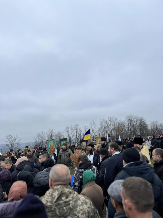 Навіки 23 роки: у Остриці поховали Героя Павла Каланчу, який загинув захищаючи Батьківщину