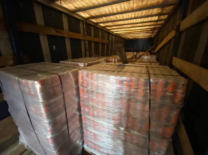 Херсонська область отримала понад 60 тонн гумдопомоги від Чернівецької та Житомирської громад Херсонська область отримала понад 60 тонн гумдопомоги від Чернівецької та Житомирської громад