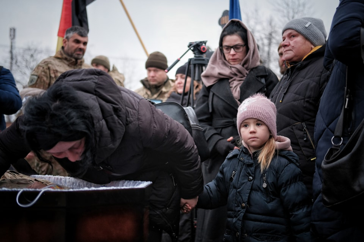 Останній шлях Героя: Валерія Красняна поховано на Алеї Слави у Чернівцях