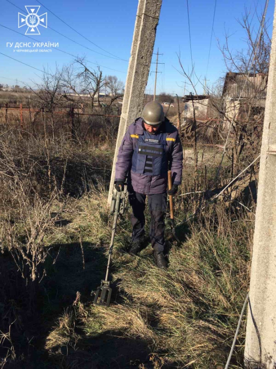 Буковинські піротехніки працюють на деокупованих територіях Донеччини