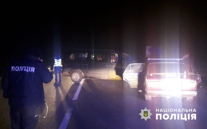 Наїзд на пішохода та зіткнення авто: на Буковині сталося дві аварії з травмованими