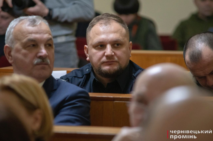 Сесія облради: сперечались про майбутнє УПЦ МП на Буковині (фоторепортаж)