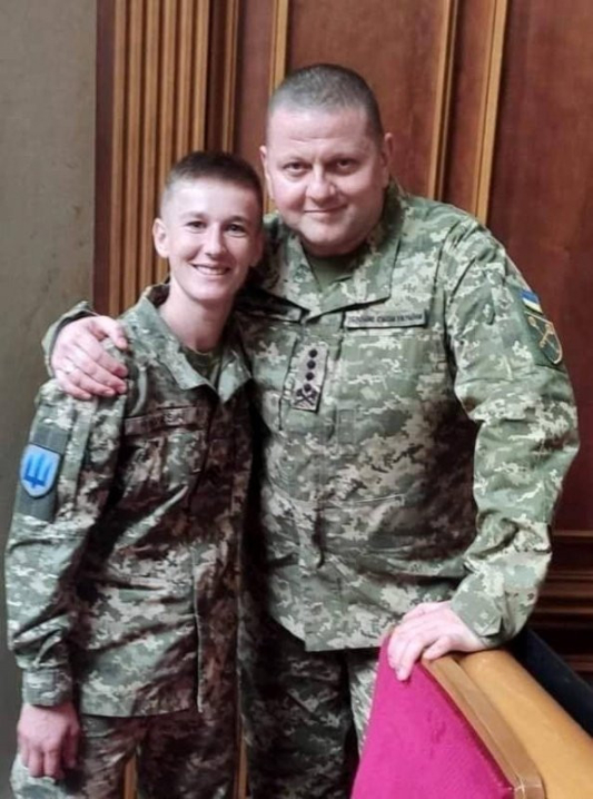 На фронті загинув військовий Степан Николаєвич - брат гранатометниці Павліни Ніколаєвич з Буковини На фронті загинув військовий Степан Николаєвич - брат гранатометниці Павліни Ніколаєвич з Буковини