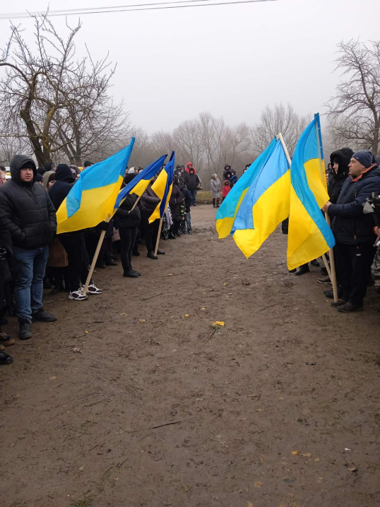 Йому було тільки 25: на Буковині попрощалися із Героєм Євгенієм Басарабою (фото)