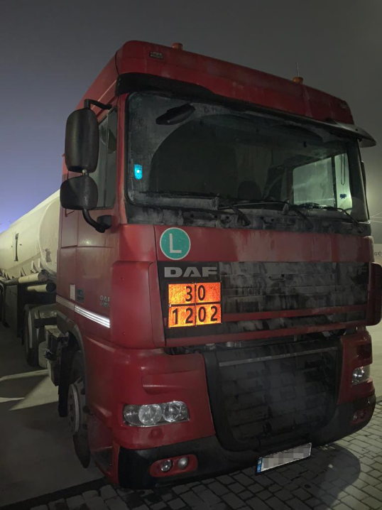 На Буковині прикордонники виявили три вантажівки з ознаками зміни VIN-коду
