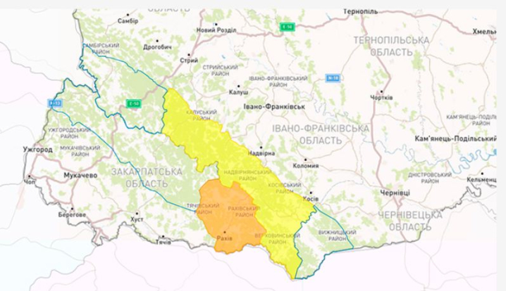 Можливі лавини: синоптики попередили українців про небезпеку в Карпатах