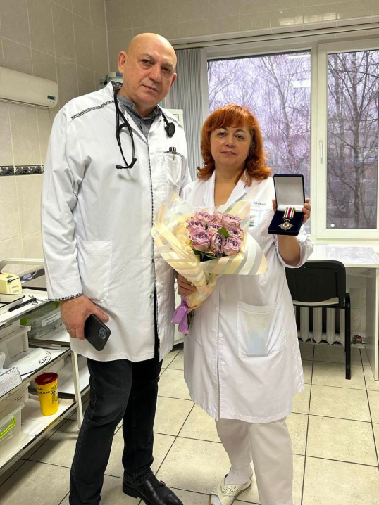 Медсестра Чернівецької дитячої лікарні отримала відзнаку Ради нацбезпеки та оборони