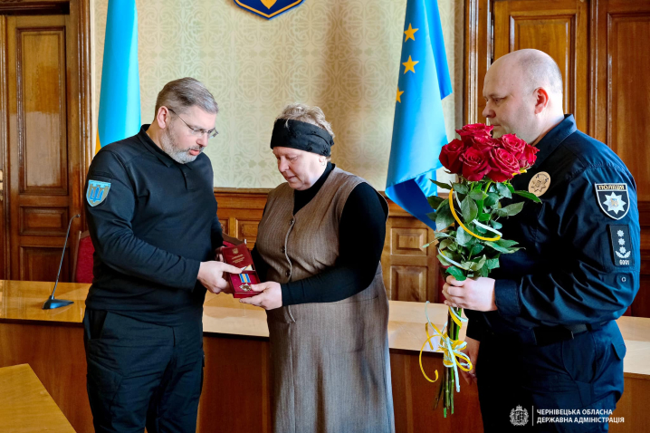 Президент посмертно нагородив орденами "За мужність" двох полеглих спецпризначенців з Буковини