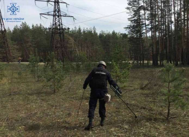 Буковинські піротехніки розміновують деокуповані території Донеччини