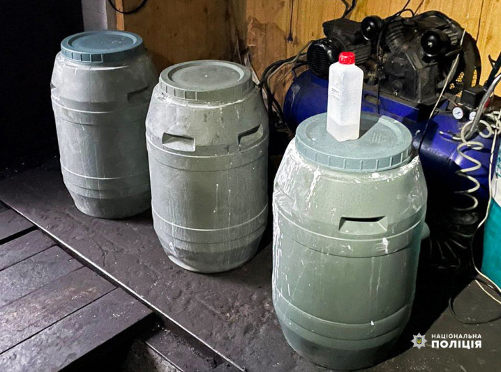 У Чернівцях судитимуть подружжя наркодилерів У Чернівцях судитимуть подружжя наркодилерів