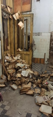 У стінах «Львівського радіо» знайшли заховані архівні листи, документи та книги