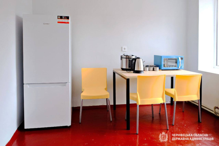 У селах Хотинської громади зробили прихистки для ВПО