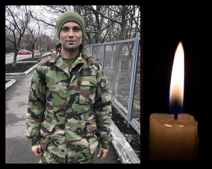 На Буковині прощаються з двома захисниками, які загинули на війні