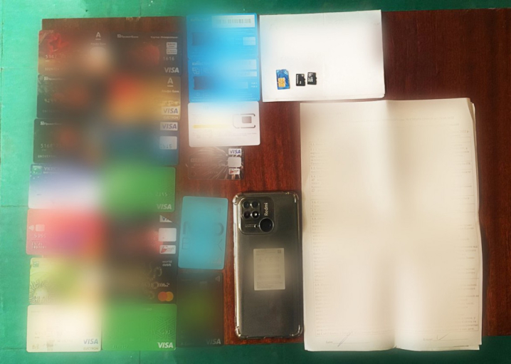 В Україні шахраї привласнили понад 20 мільйонів за продаж авто та дронів для потреб ЗСУ В Україні шахраї привласнили понад 20 мільйонів за продаж авто та дронів для потреб ЗСУ